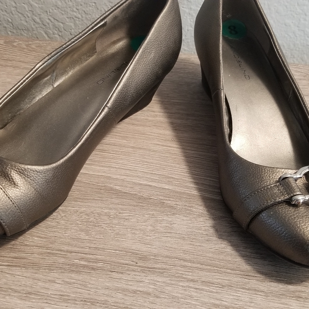 Pewter Bandolino Leather Wedges
